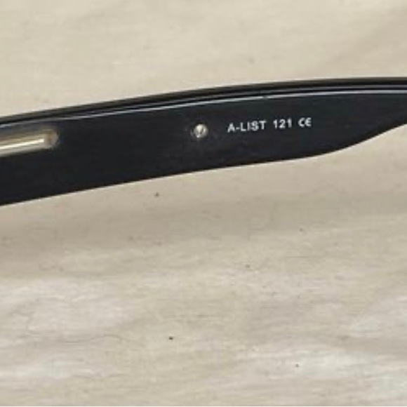 New A-List Eyeglass black Frame Model 121 58/17/143 - Picture 4 of 4